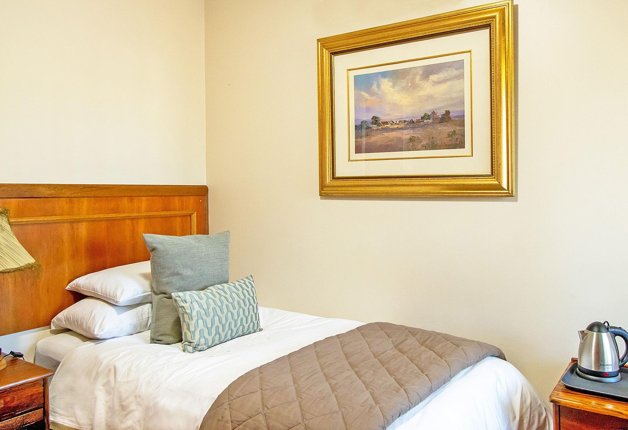 Sunward Park Guest House & Conference Center Boksburg Extérieur photo