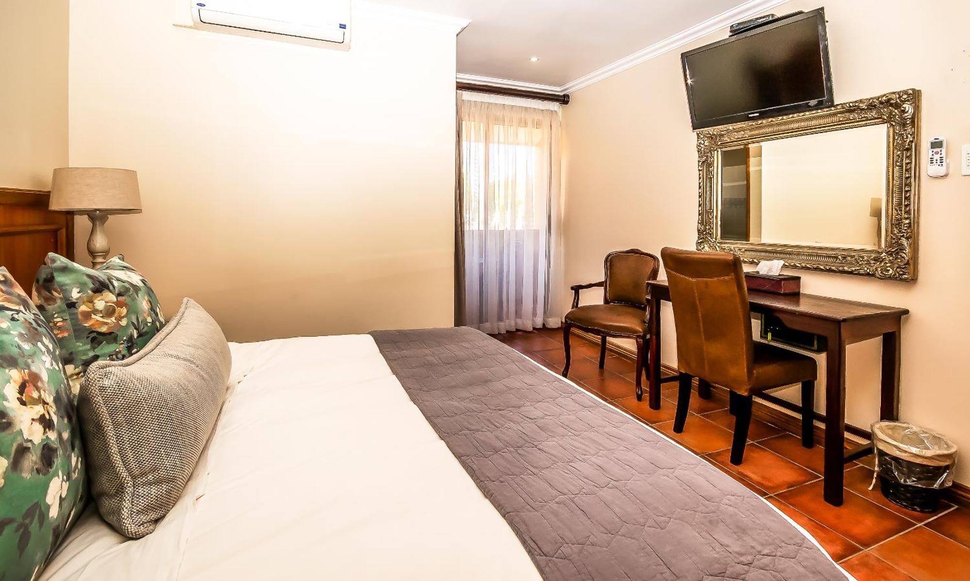 Sunward Park Guest House & Conference Center Boksburg Extérieur photo