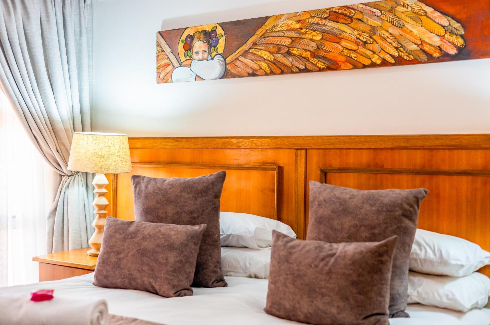 Sunward Park Guest House & Conference Center Boksburg Extérieur photo