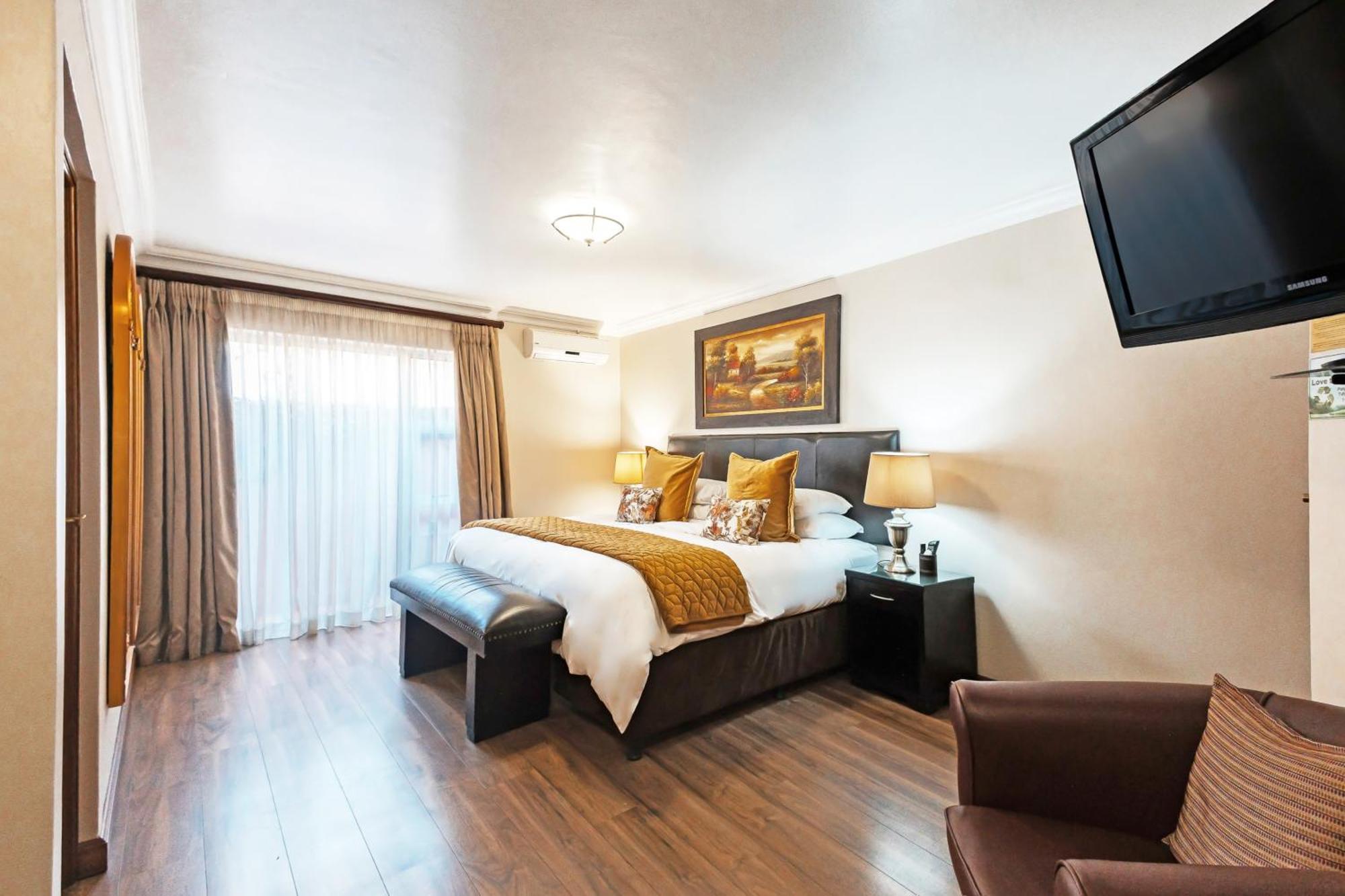 Sunward Park Guest House & Conference Center Boksburg Extérieur photo