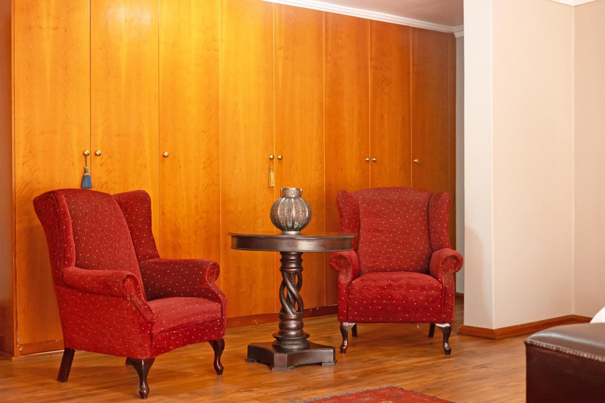 Sunward Park Guest House & Conference Center Boksburg Extérieur photo