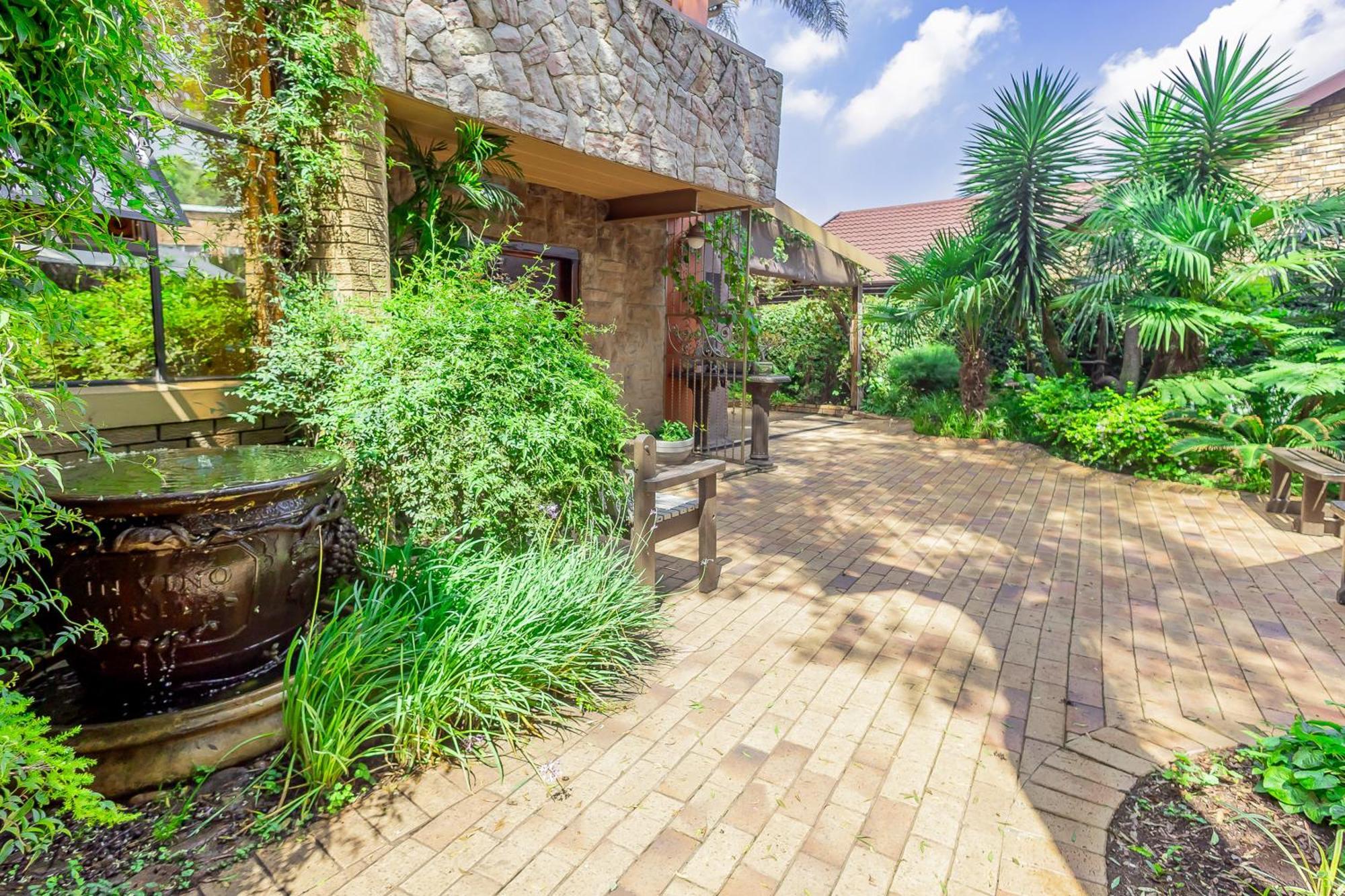 Sunward Park Guest House & Conference Center Boksburg Extérieur photo